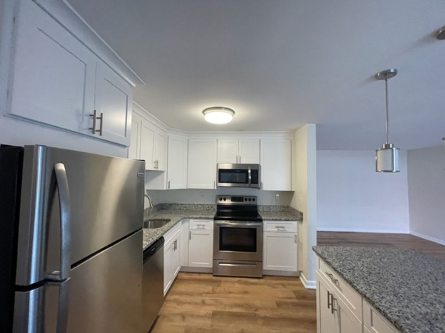 West Hartford Apartment: 115 S Main St