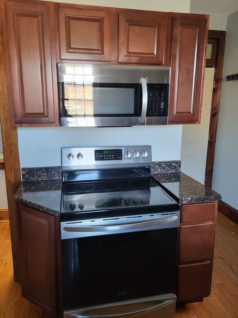 Springfield Apartment: 216-226 Pearl Street