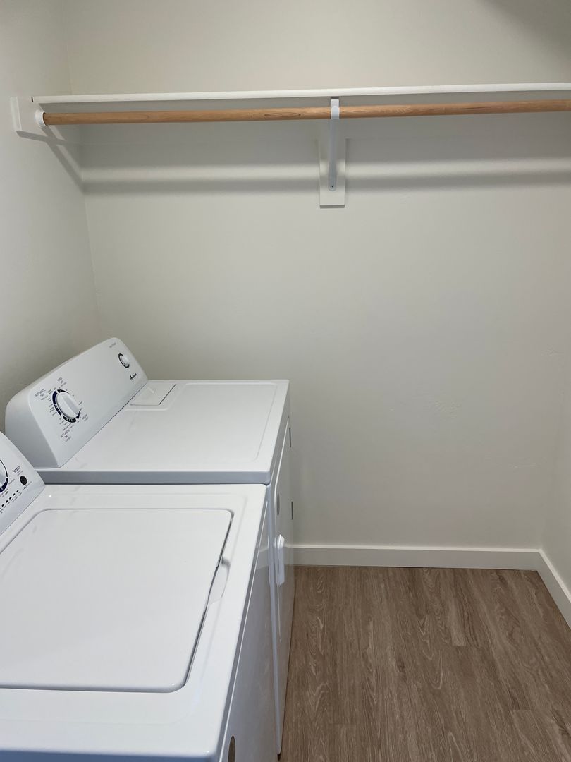 Bozeman Apartment: 1543 Windrow Dr