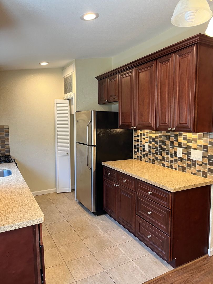 San Jose Apartment: 1535 N. 1st St.