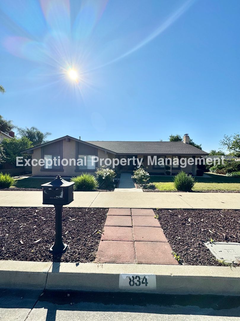 Upland House: 834 W. 16th St.