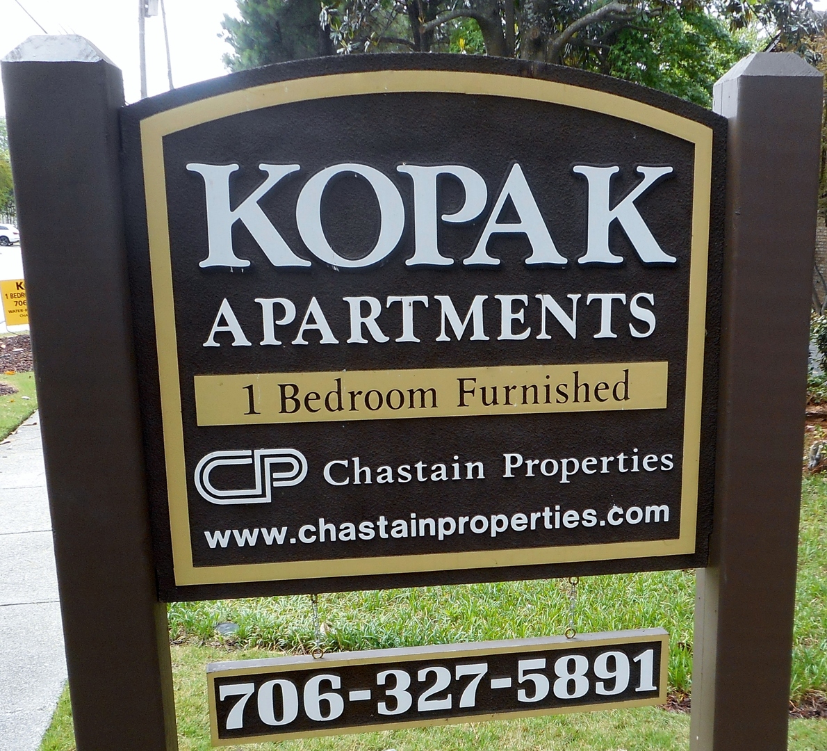 Columbus Apartment: 1315 Wildwood Ave.