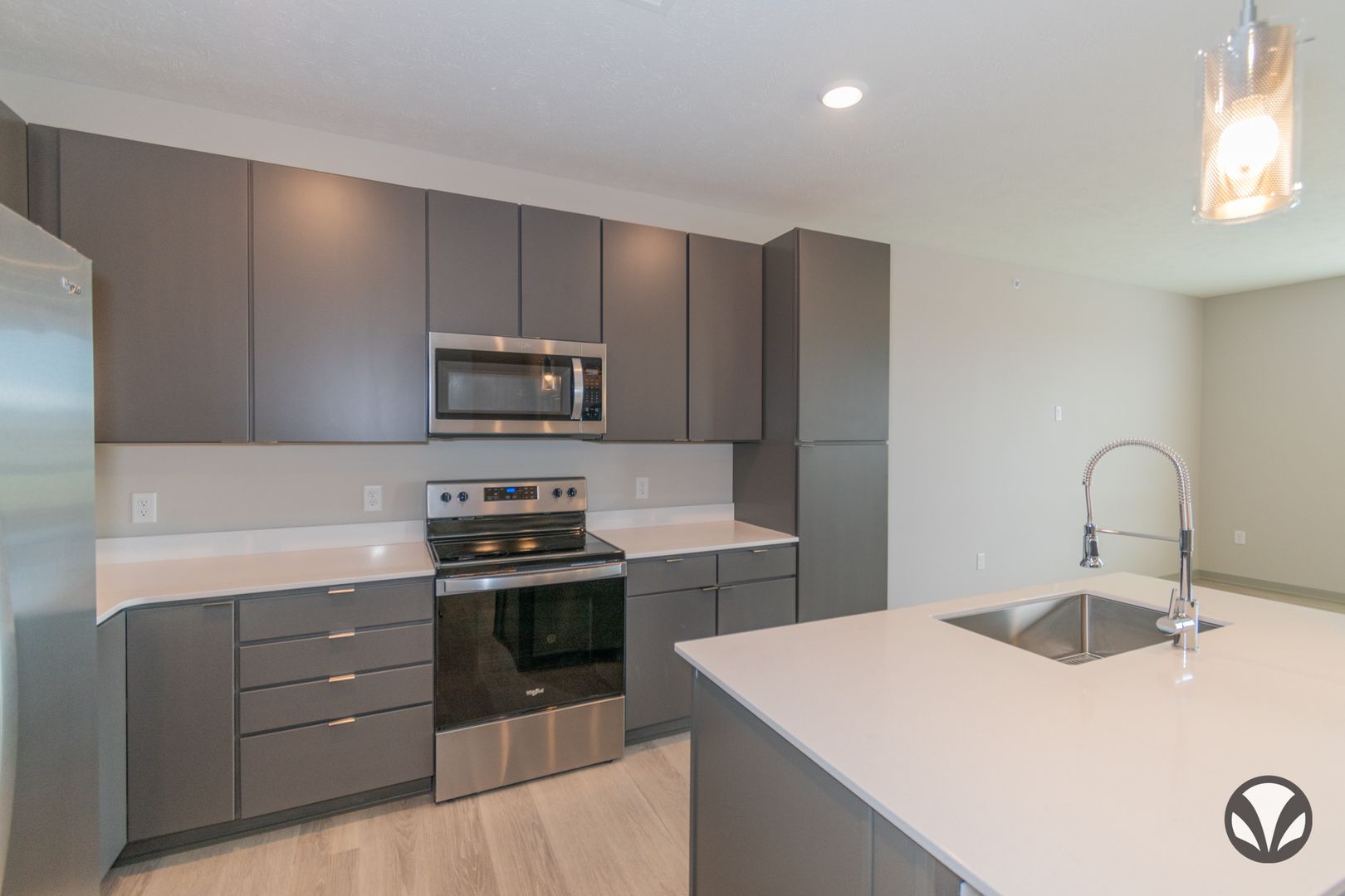 Lincoln Apartment: 4421 Bridle Lane