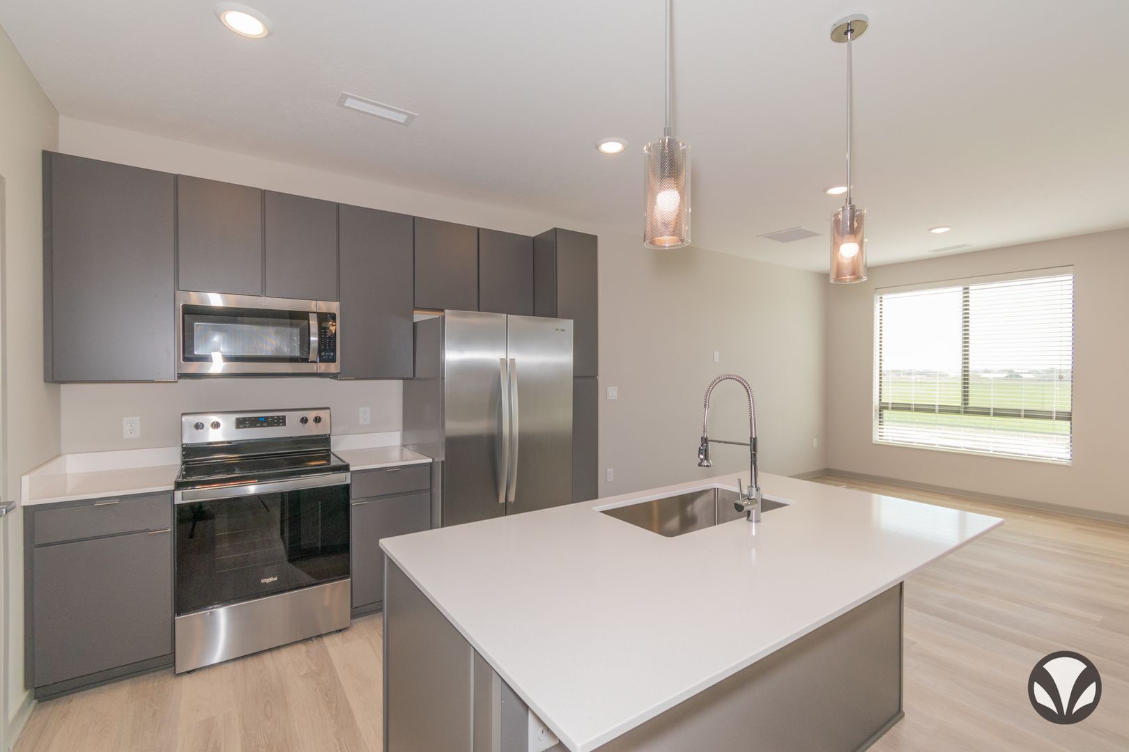 Lincoln Apartment: 4421 Bridle Lane