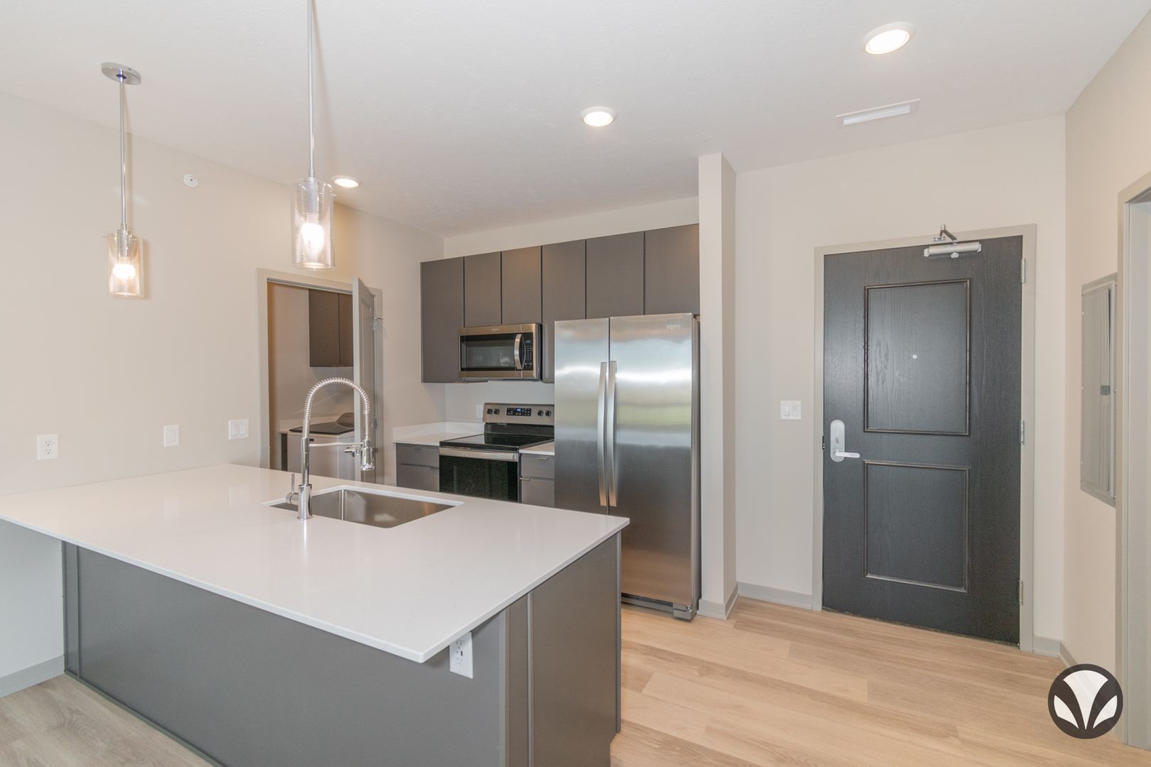 Lincoln Apartment: 4421 Bridle Lane