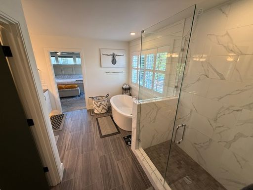 Short Term Leases! 5 beds, In/Out Professional Kitchen – photo 1