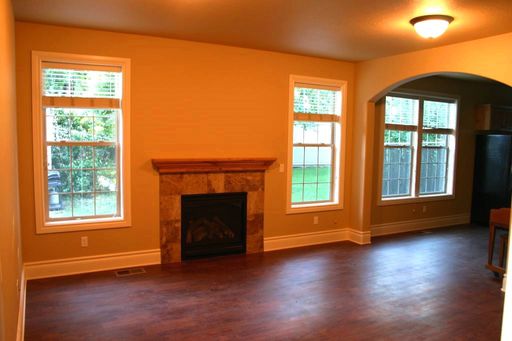 6 bed 6 bath by Fred Meyer/Coffee Culture – photo 1
