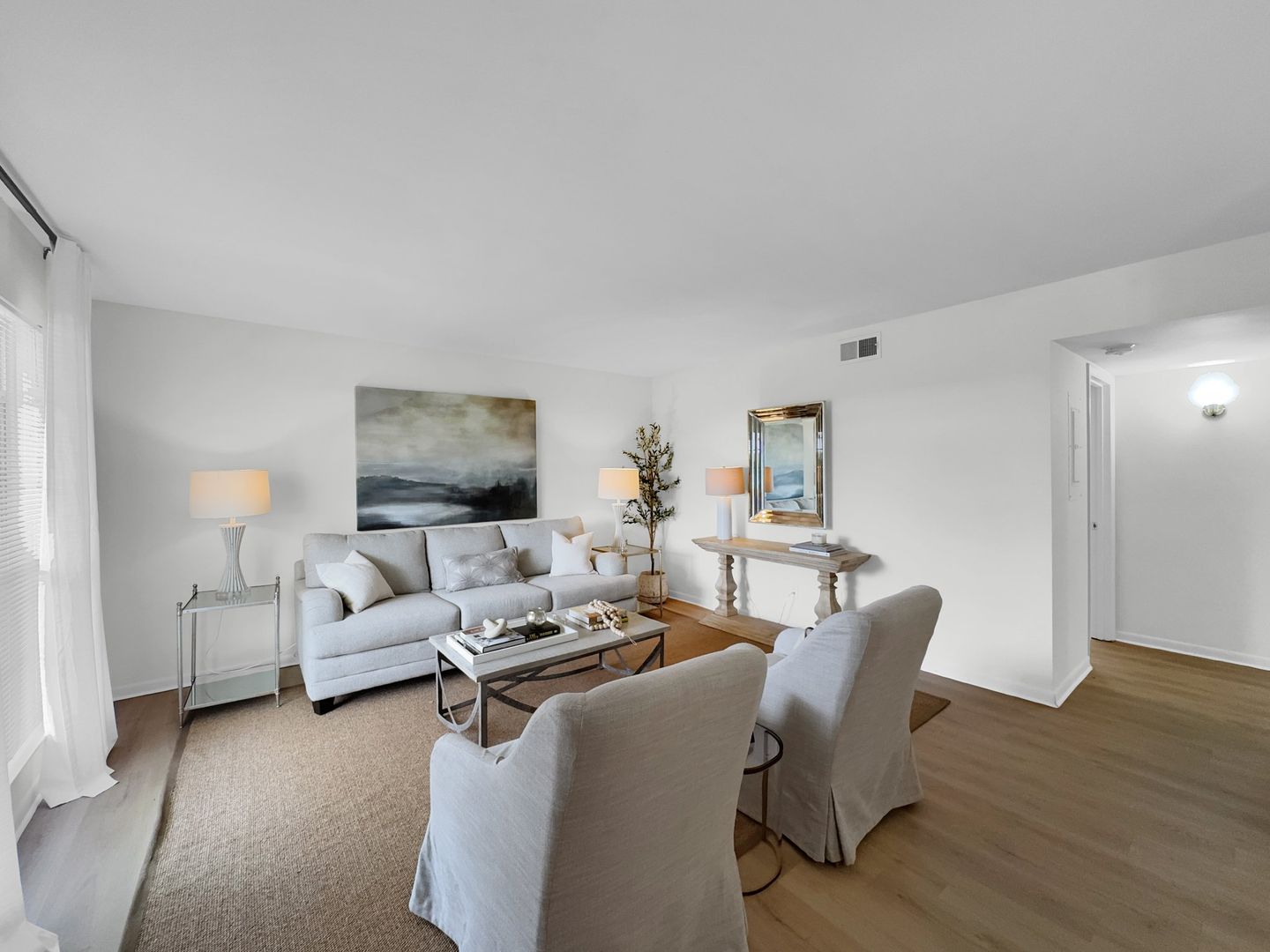 Birmingham Apartment: 3125 Napoleon Ct.