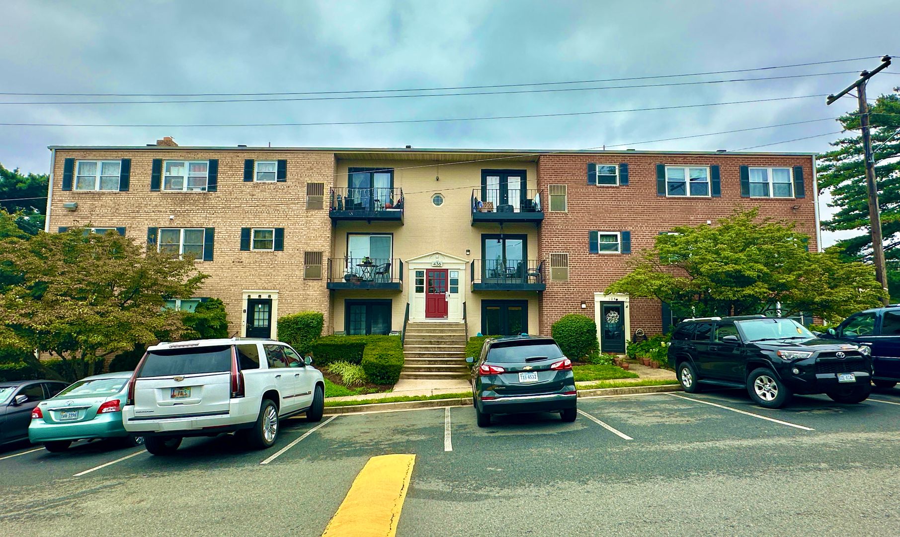 Alexandria Condo: 436 North Armistead Street #T2