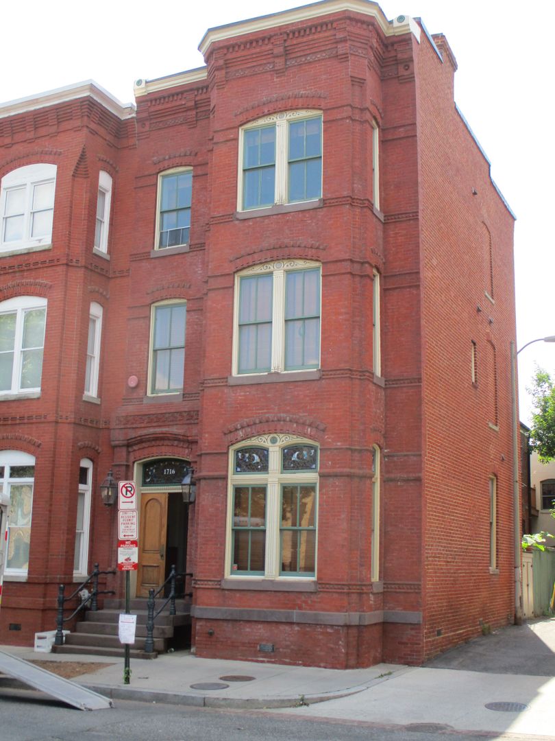 Washington Apartment: 1716 9th Street, NW