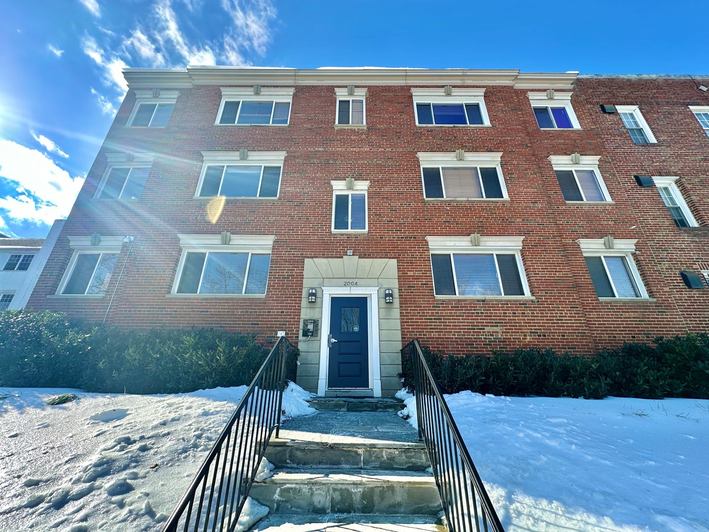 Washington Condo: 2004 3rd St. NE