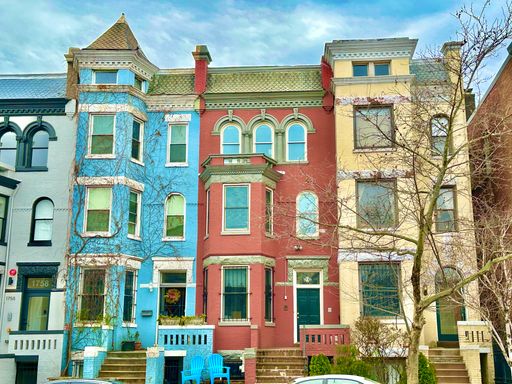 Dupont Light filled 2 bedroom Apt. on U street Close to Adams Morgan! – photo 1