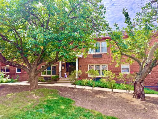 NEW LOWER PRICE! Arlington Gazebo Love, One Bedroom Close to Everything near Ballston – photo 1