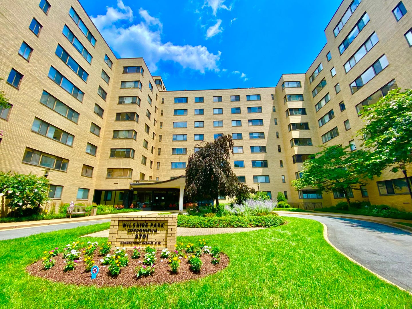 Washington Condo: 3701 Connecticut Avenue, NW #706
