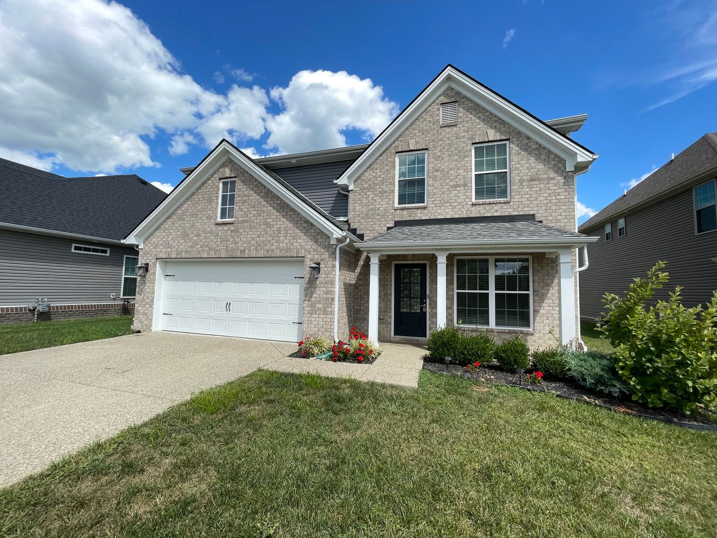 Louisville House: 105 Irondale Court