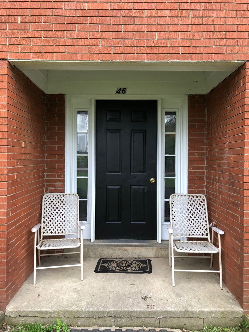 Shelbyville Apartment: 460 Old Seven Mile Pike 4-Plex