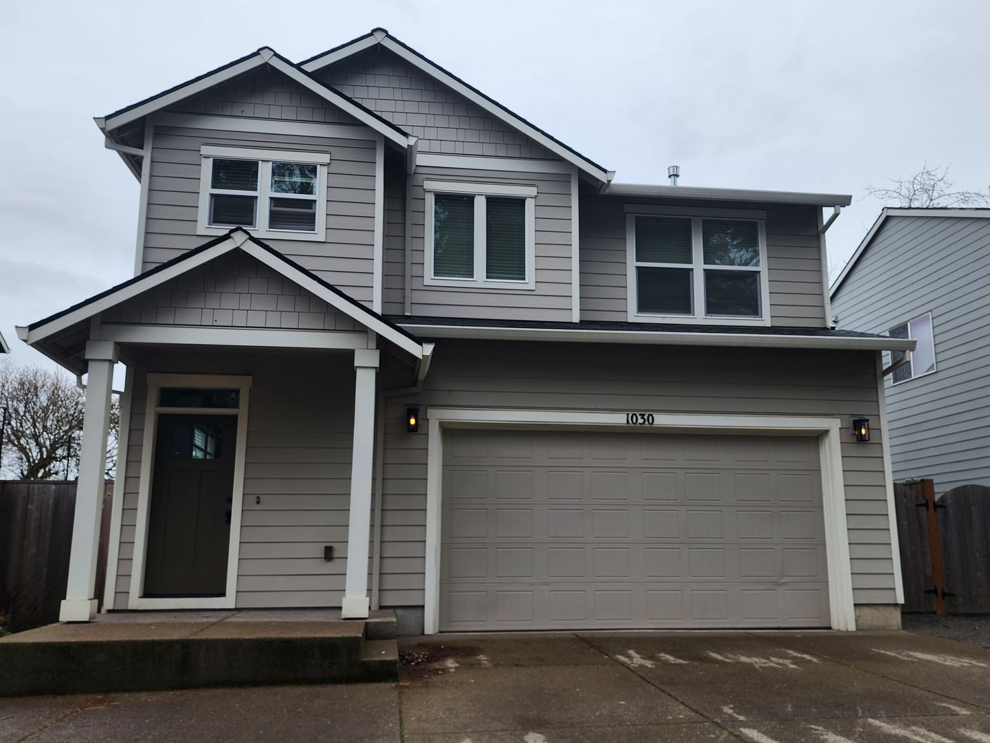 Newberg House: 1030 S. College Street