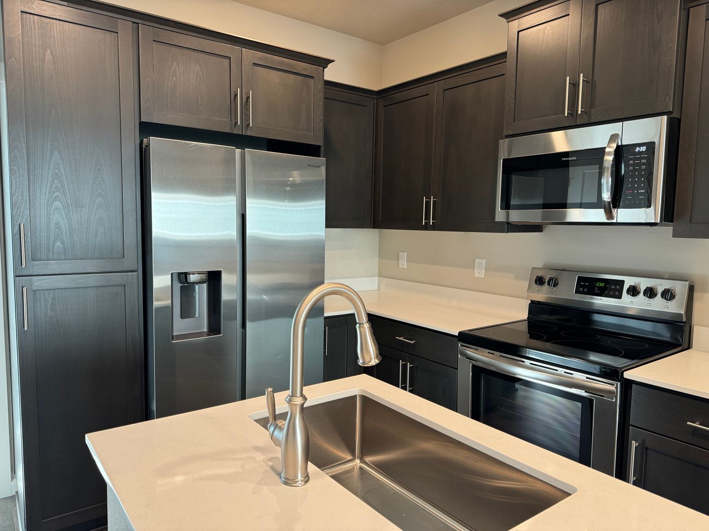 Happy Valley Townhome: 12019 SE High Creek Rd #D