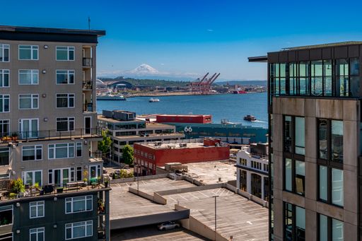 2 BR/1.75 BA Penthouse Unit with Stunning Downtown & Mountain Views at The Klee – photo 1