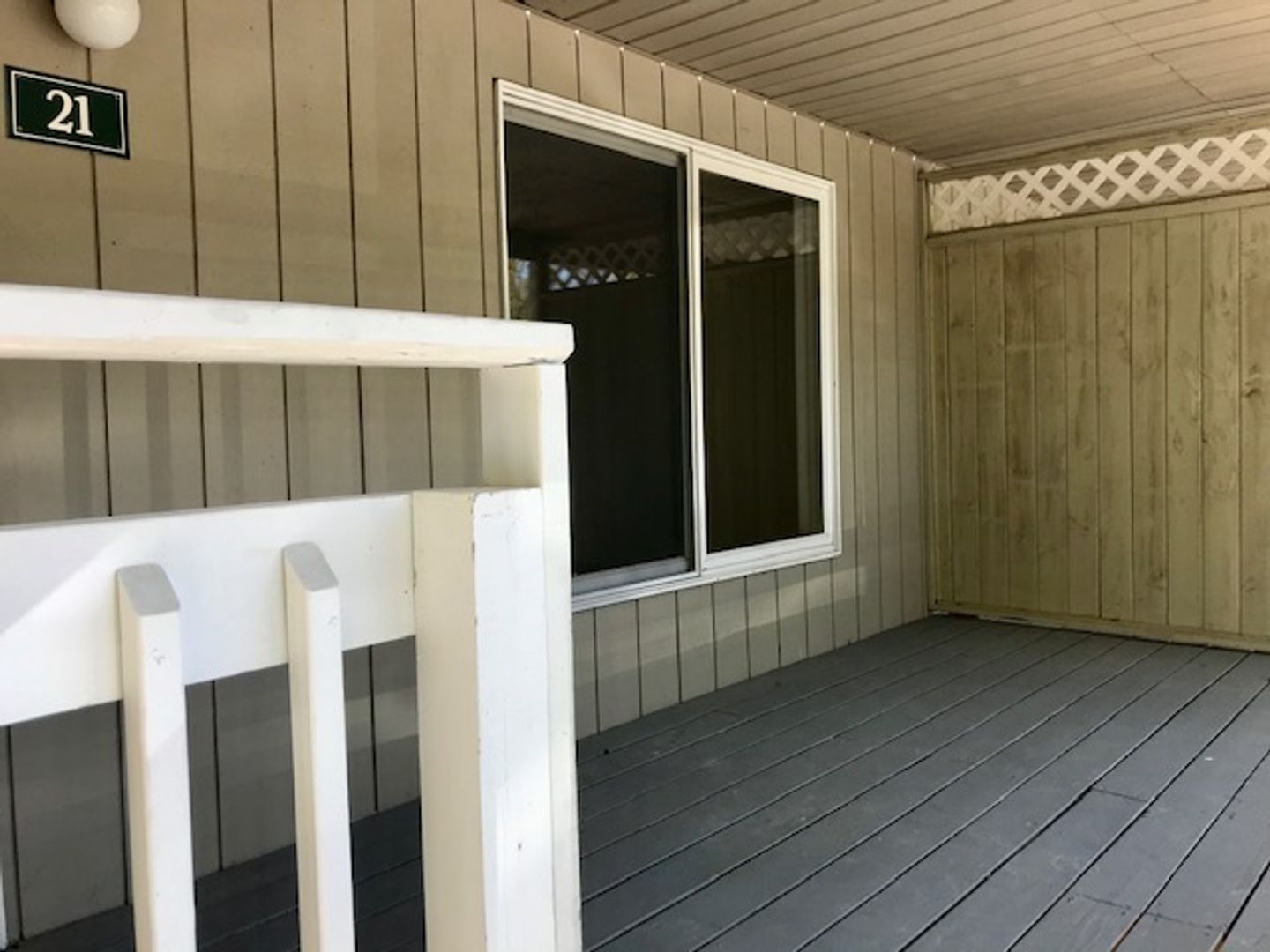 Newmarket Apartment: 2F Salmon Street