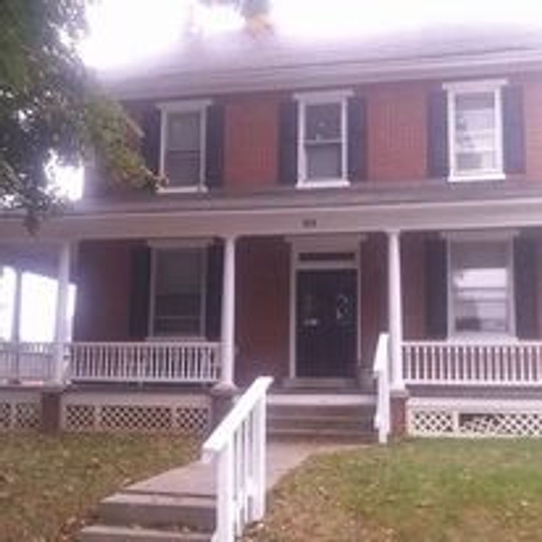 Landisville Apartment: 124 Main Street