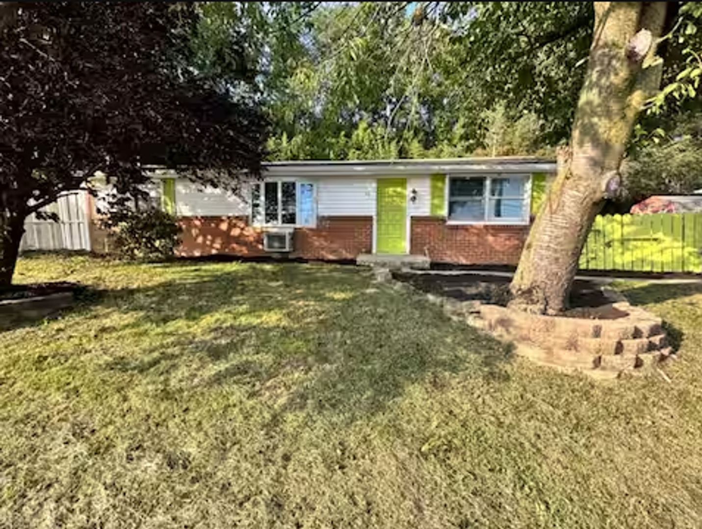 Lititz House: 15 W Newport Rd