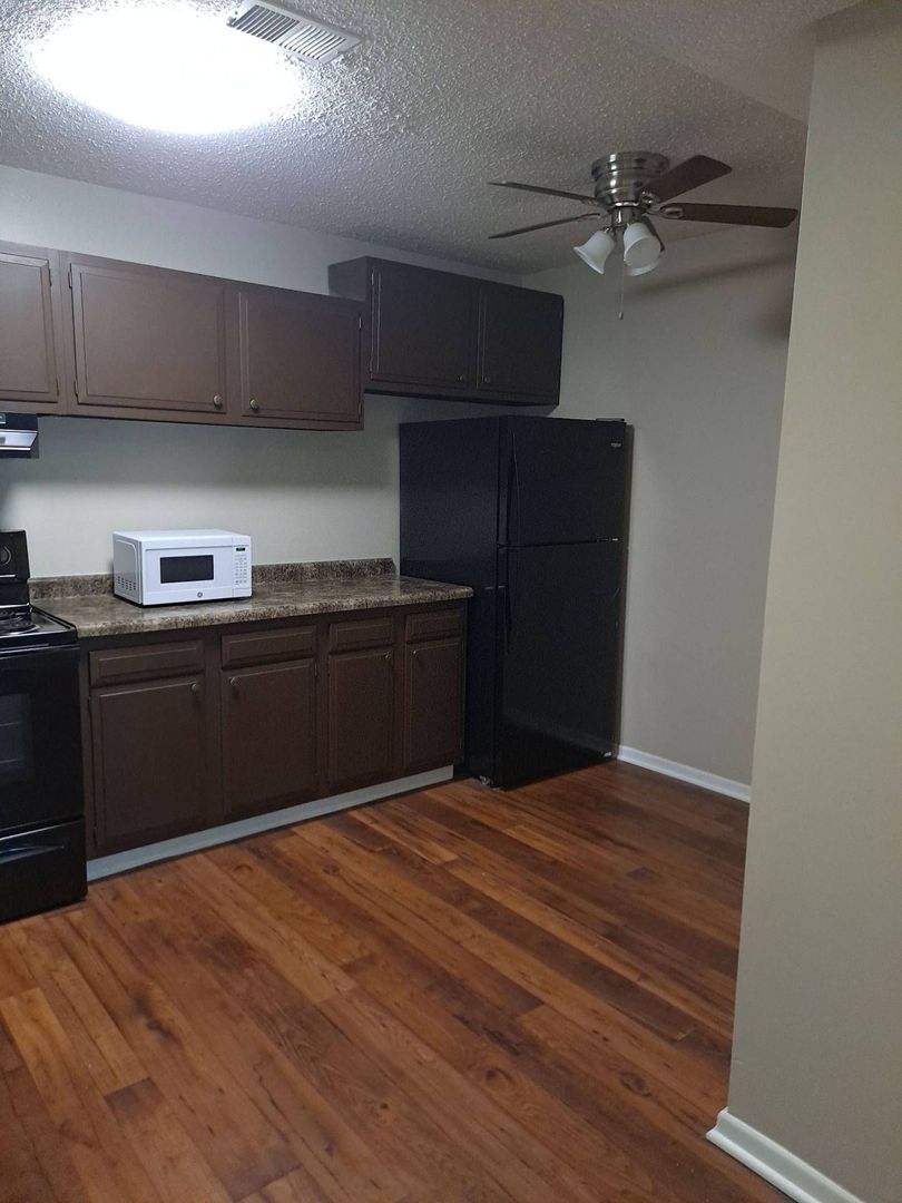 Quail Creek Apts. 2 of 8
