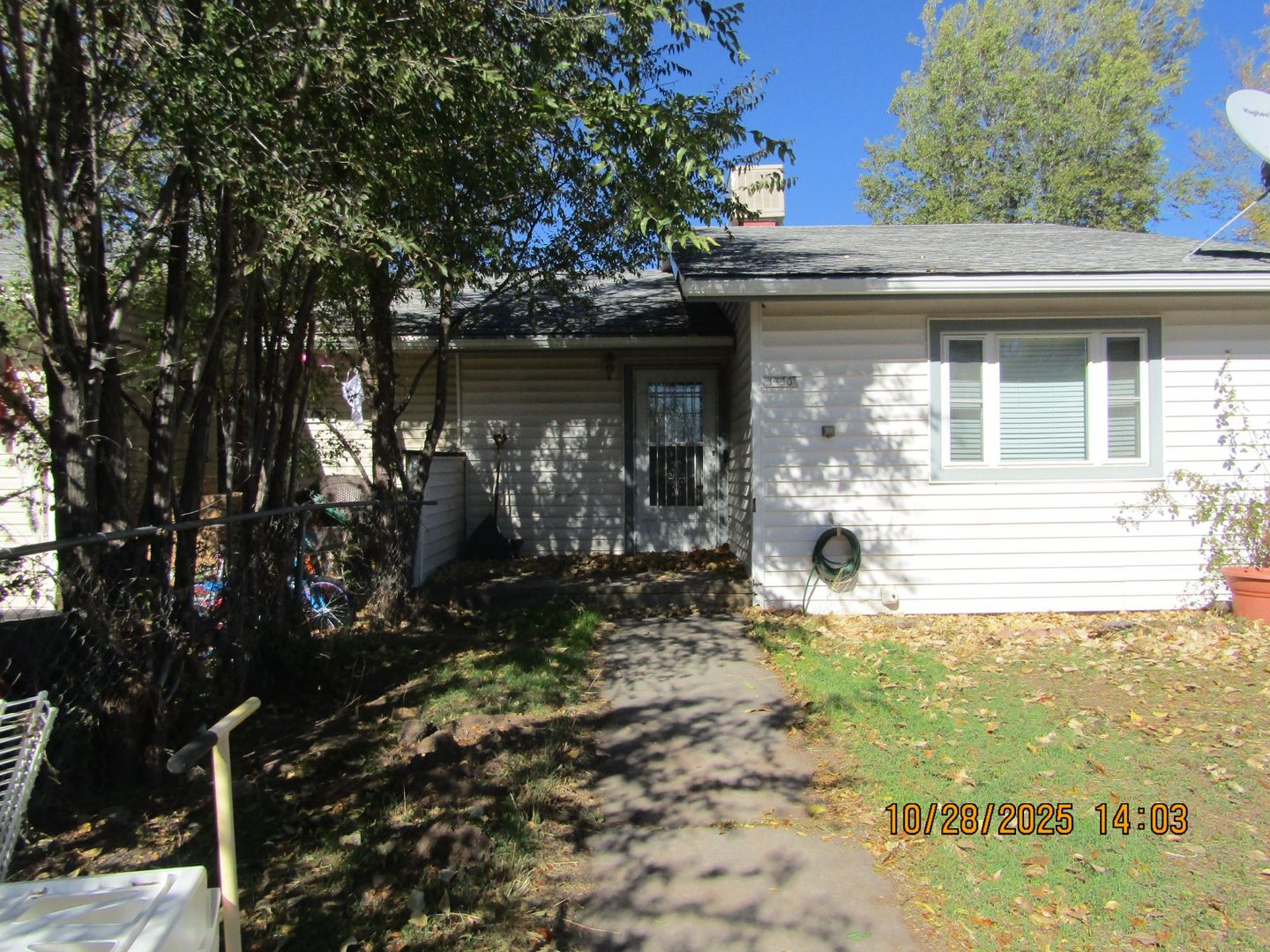 Silt House: 1440 Grand Avenue