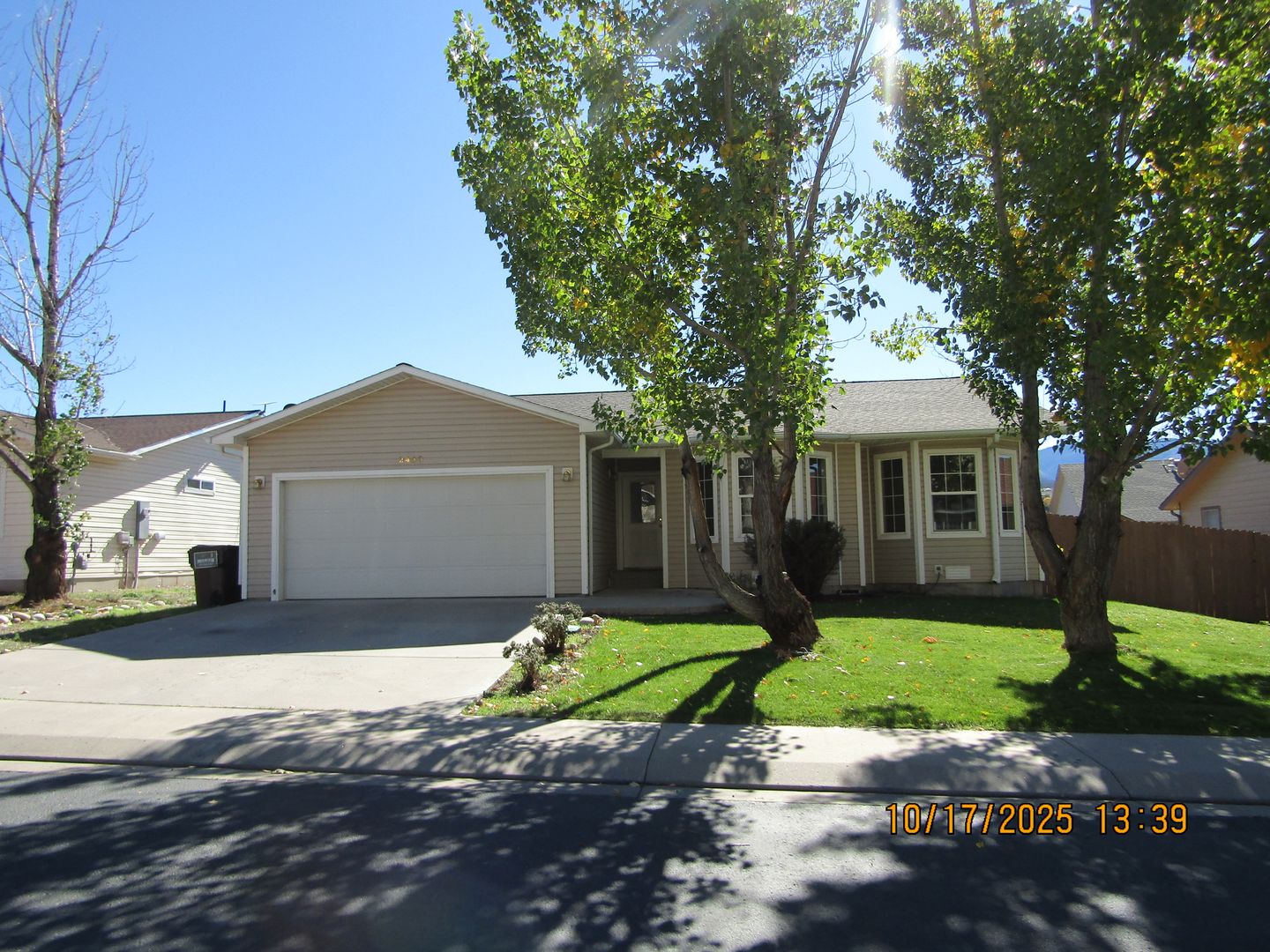 Rifle House: 2459 Pioneer Way