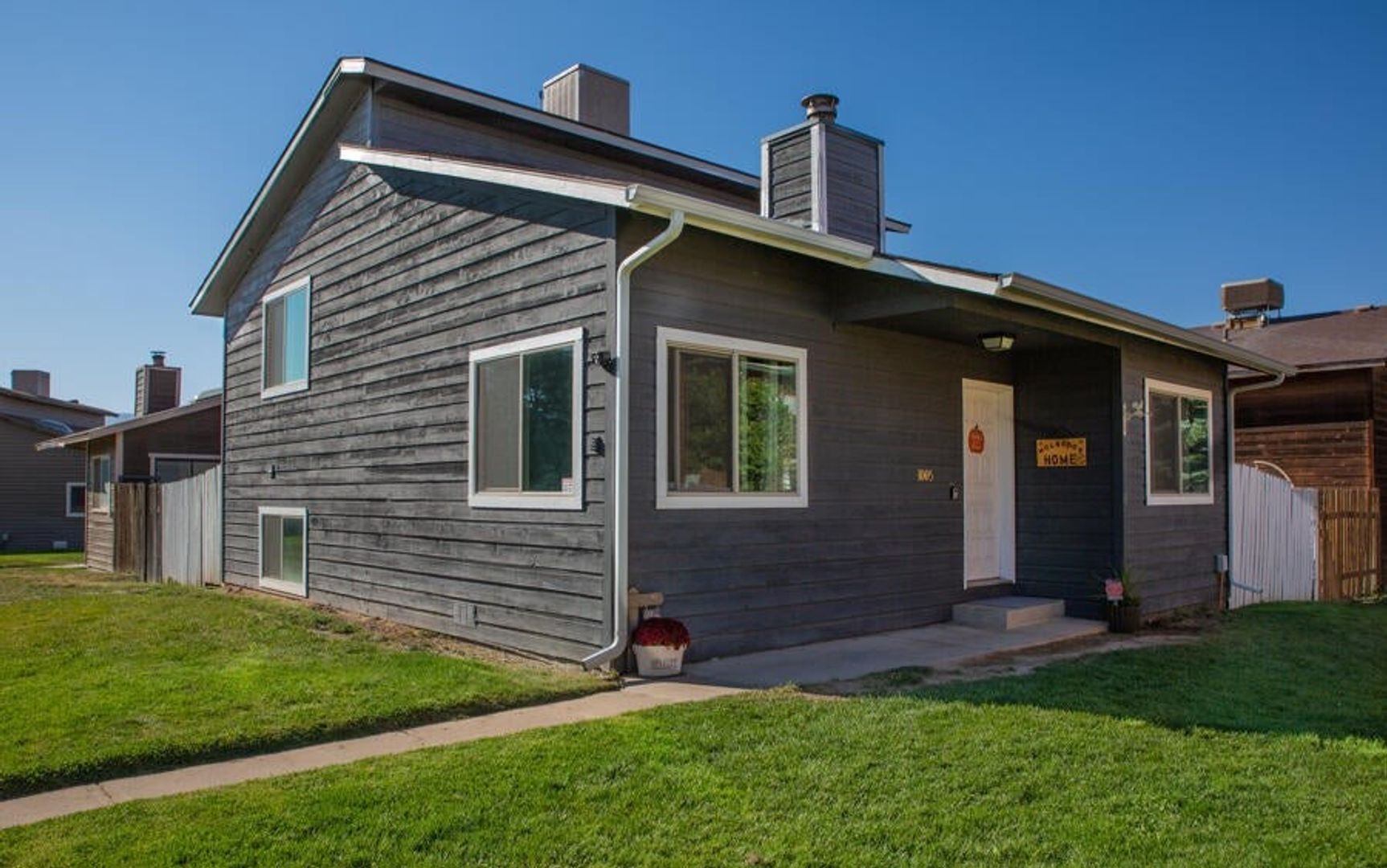 Rifle House: 1005 Wamsley Way