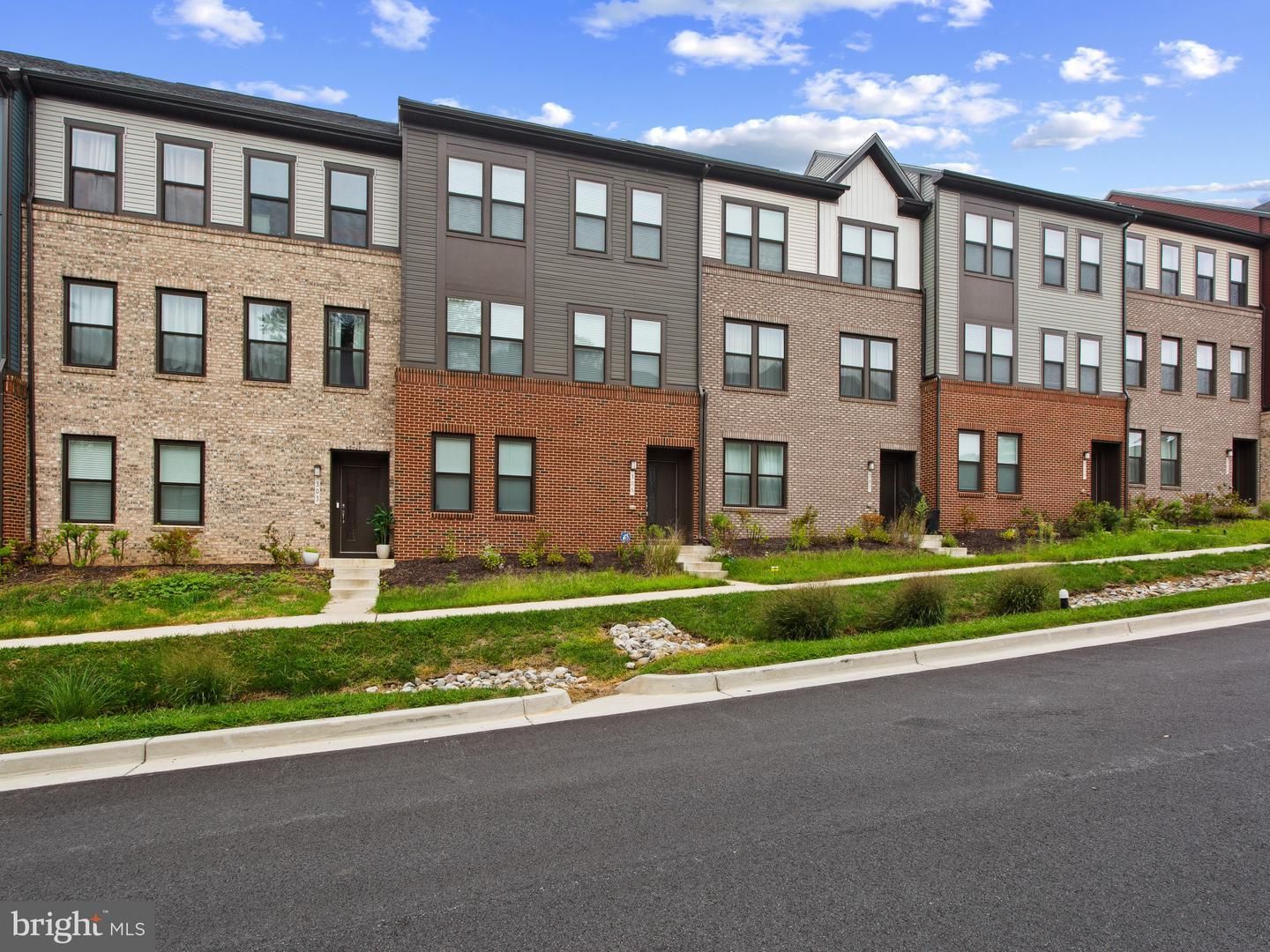 Laurel Townhome: 305 Backwater Way