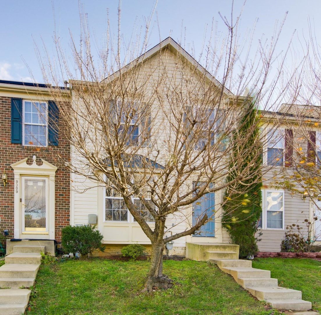 Owings Mills House: 9307 Vanguard Court