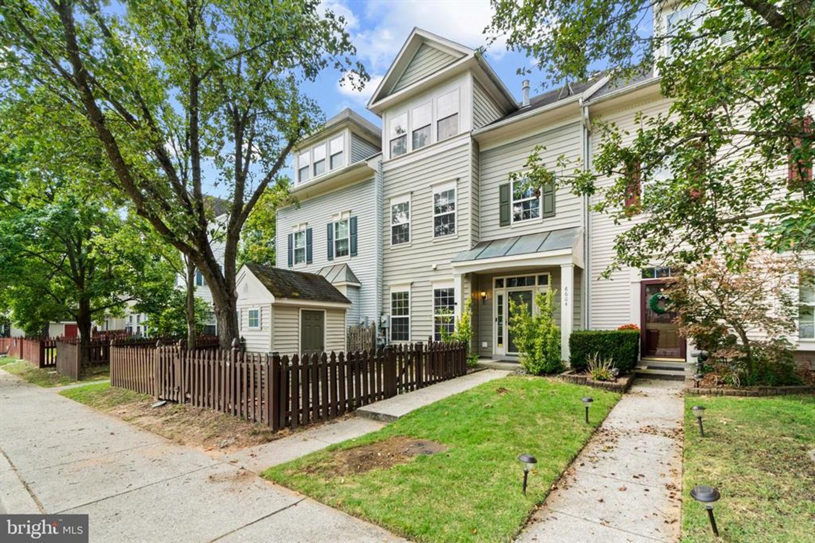 Odenton Townhome: 8604 Provance Place