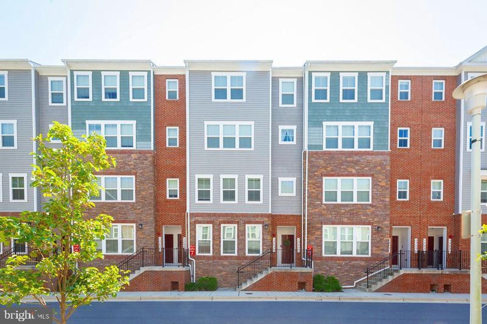 Gorgeous 2bd 2.5bth Garage Townhome in Crofton's Riverwalk