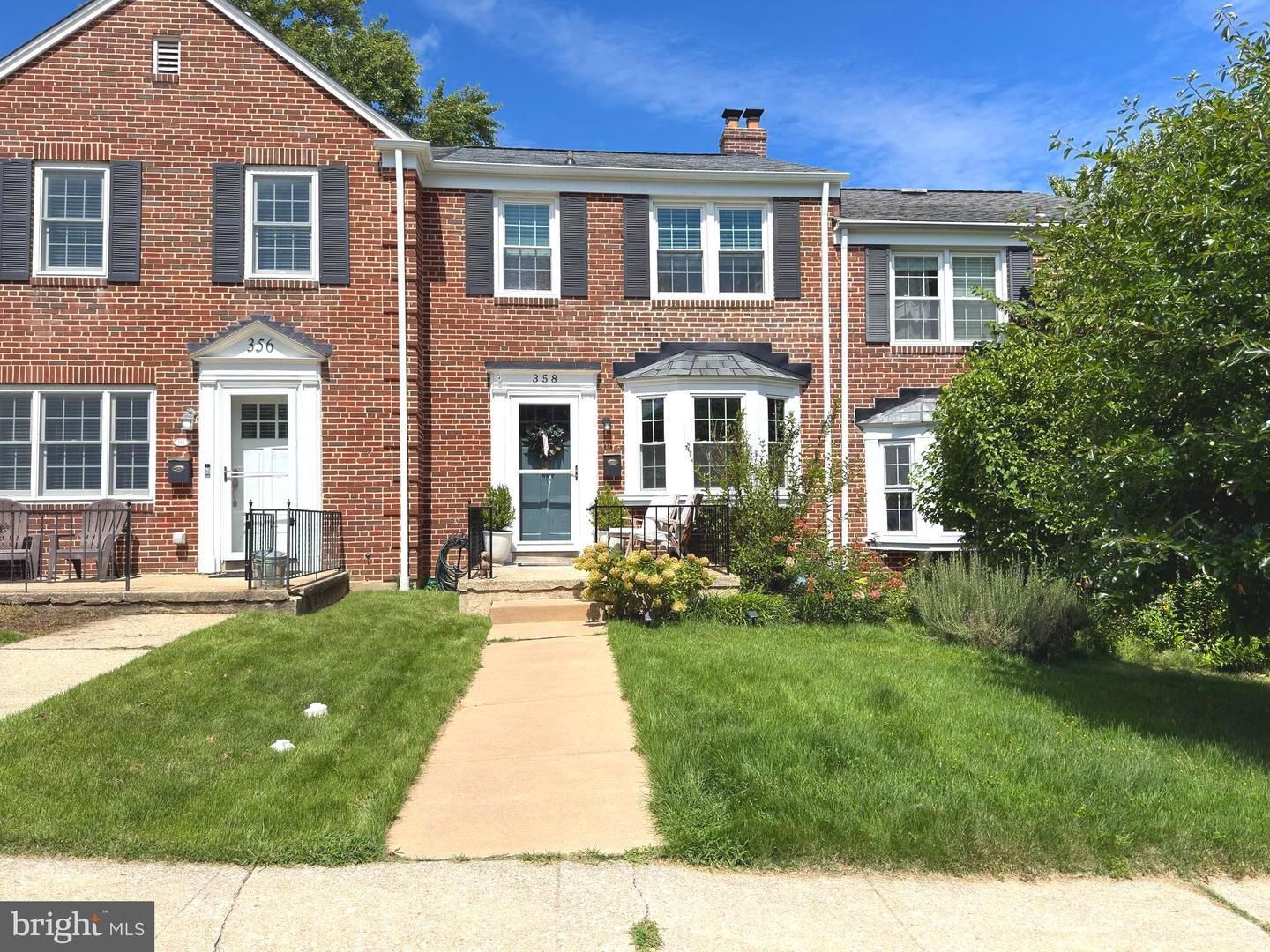 Baltimore House: 358 Old Trail Road