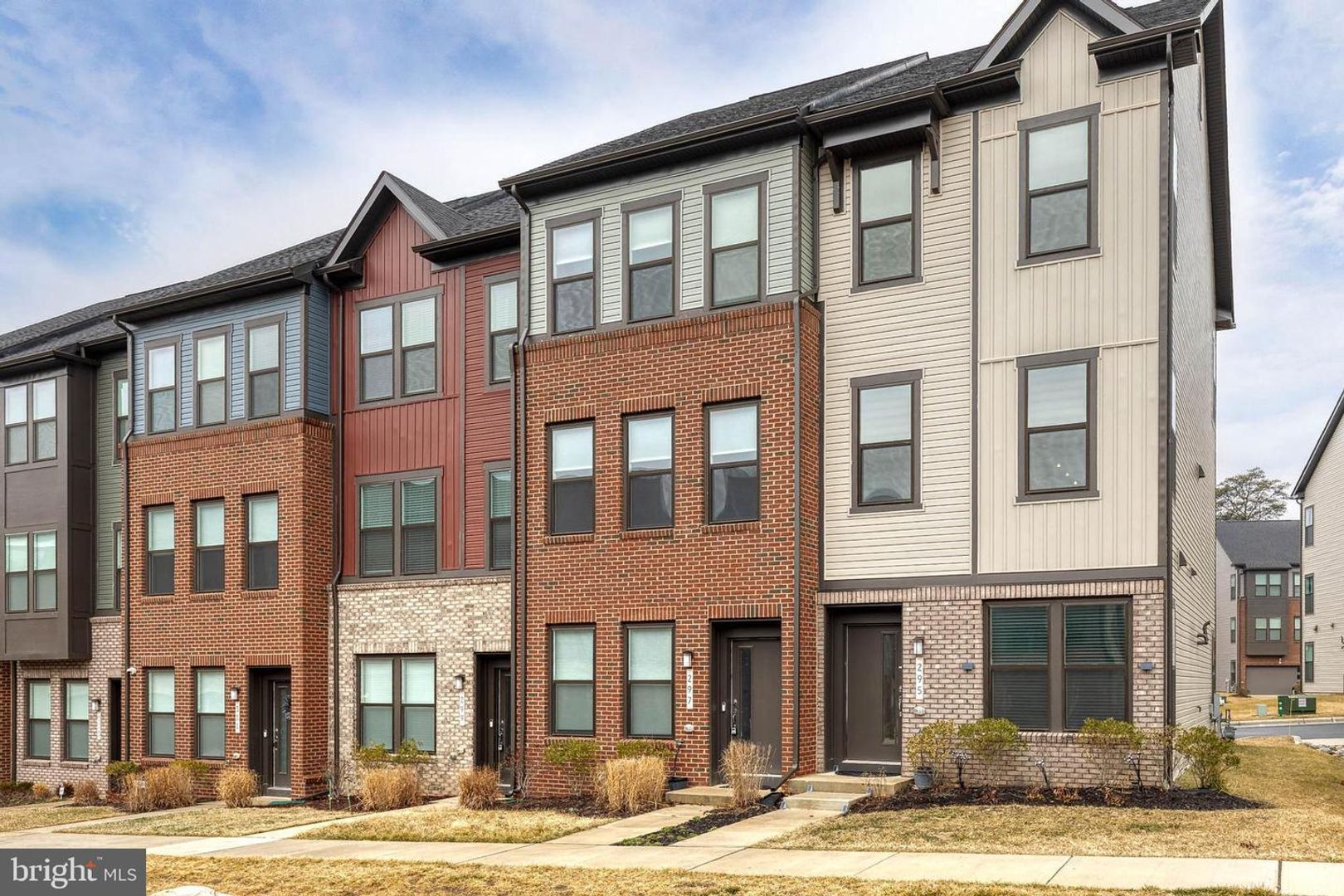 Laurel House: 297 Freshet Lane