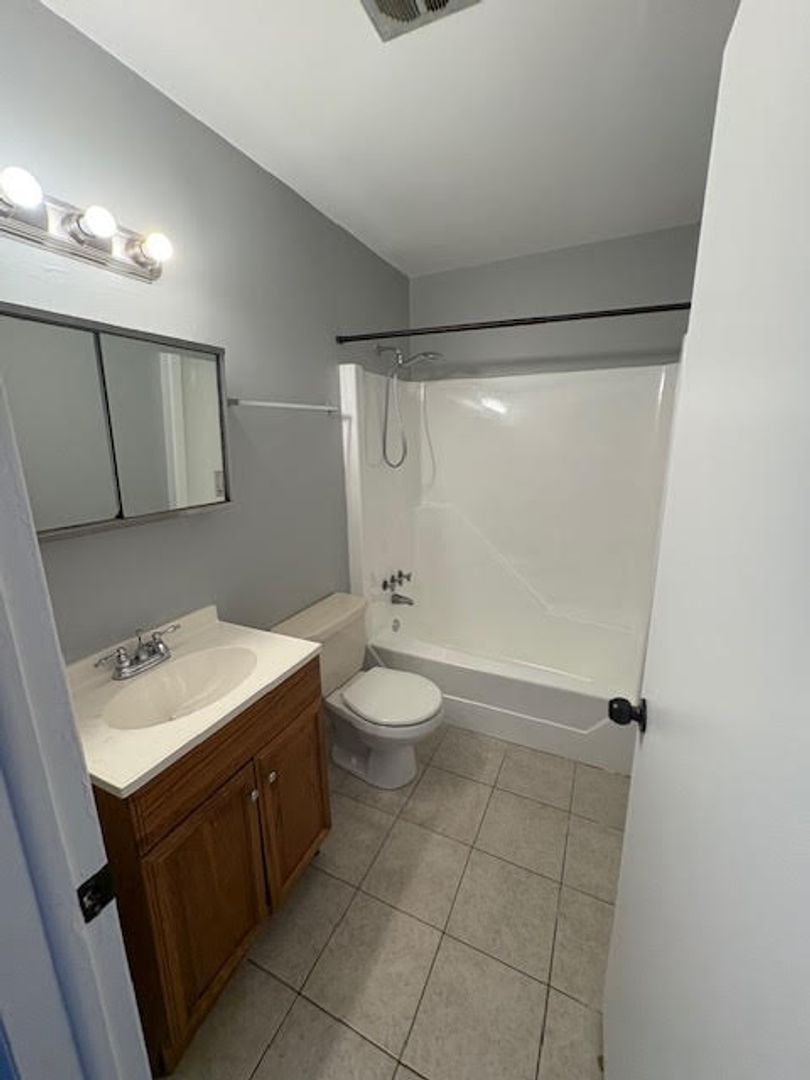 Washington Street Apartments & Townhomes