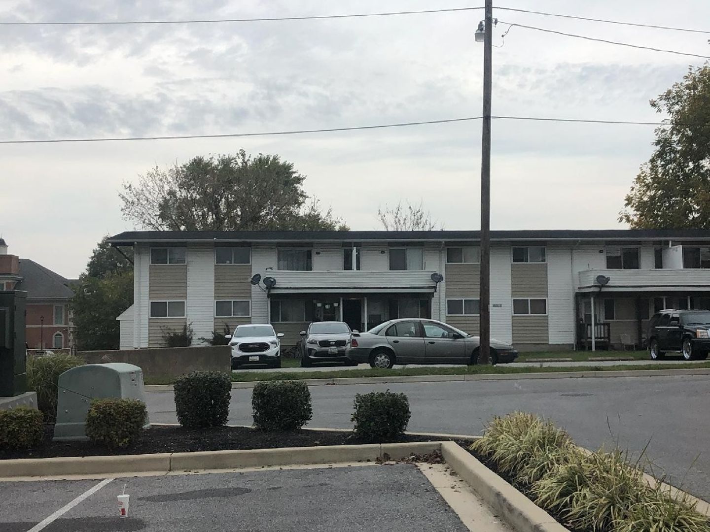 Leonardtown Apartment: 22865 Washington Ave