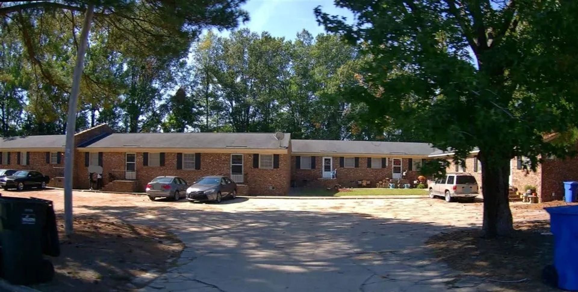 Wilson Apartment: 504 Pickett Street