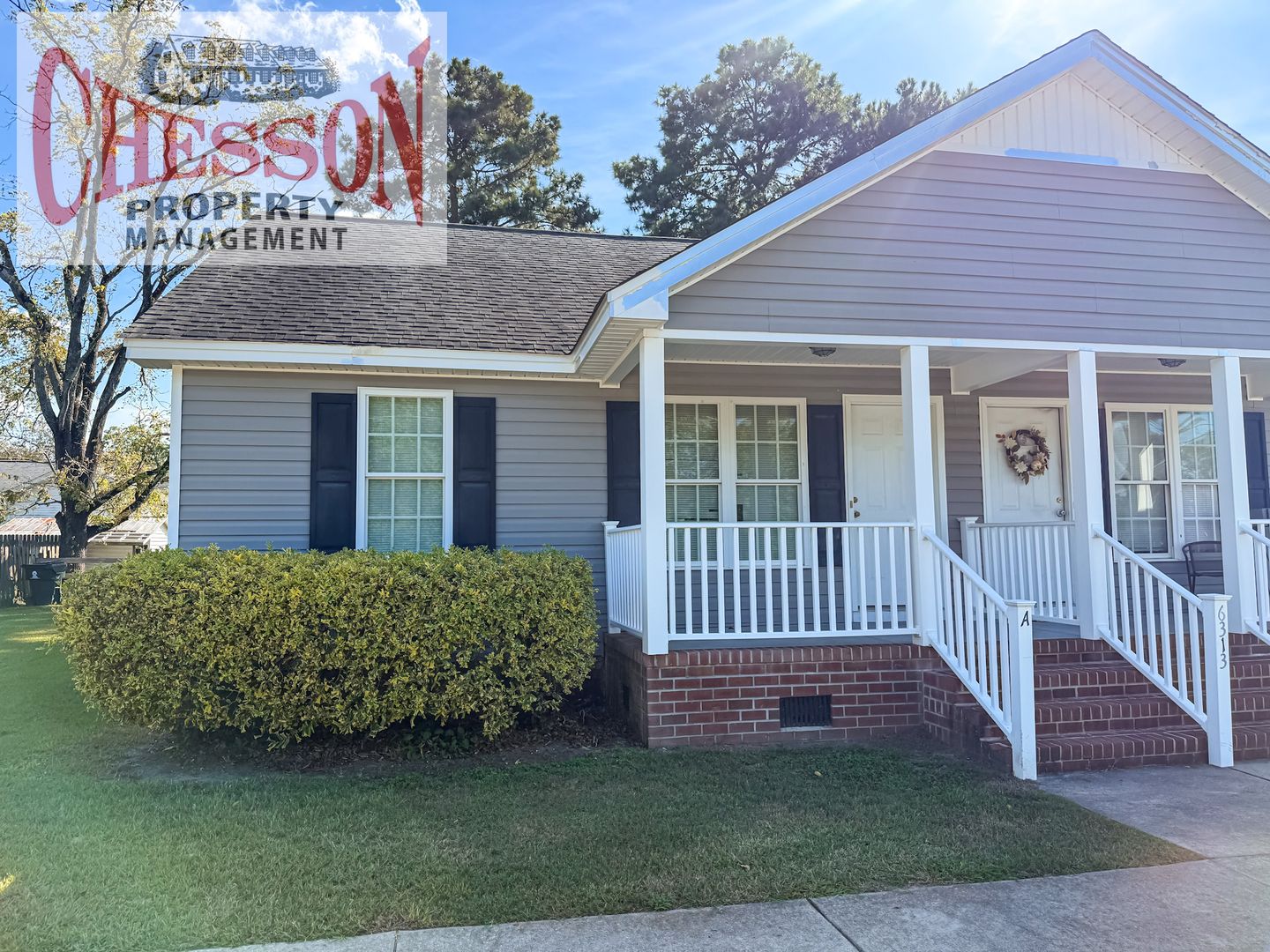 Sims House: 6313-A Railroad Street