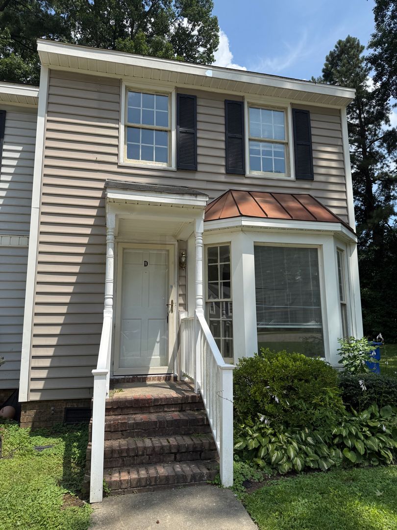 Wilson Apartment: 3405 Gina Court
