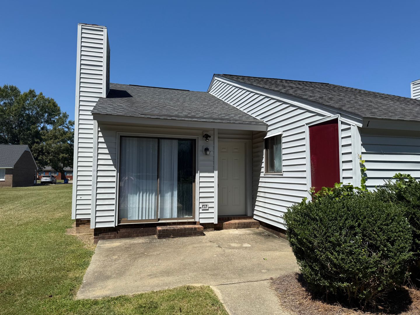 Wilson House: 3704 Nealshire Drive Apt 1