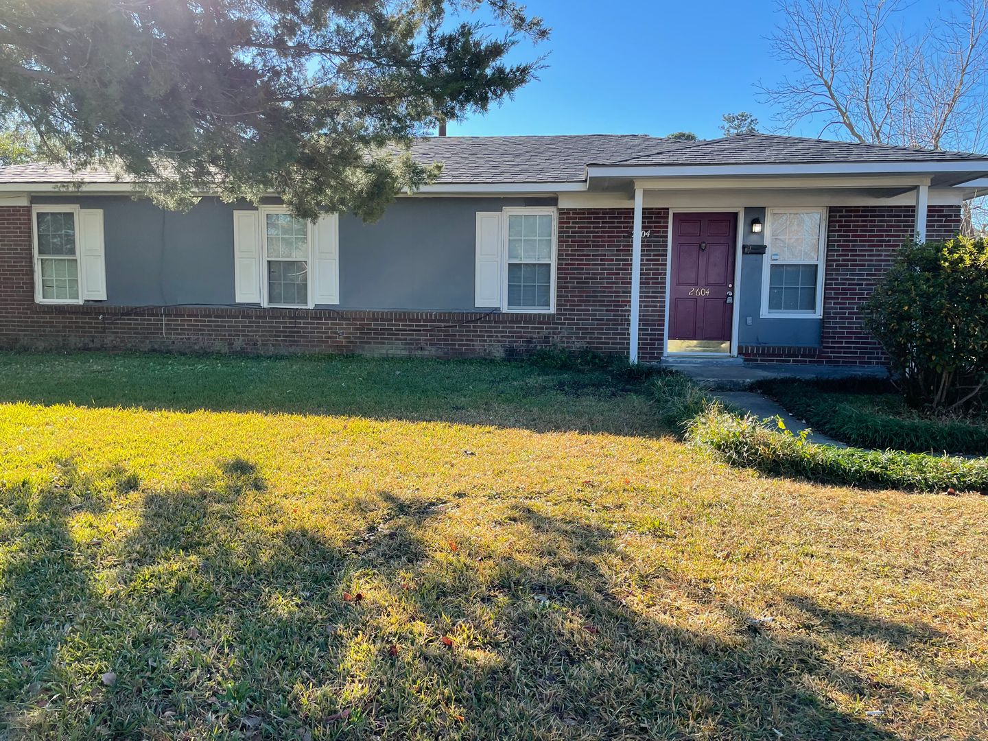 Wilmington House: 2604 Robeson Street