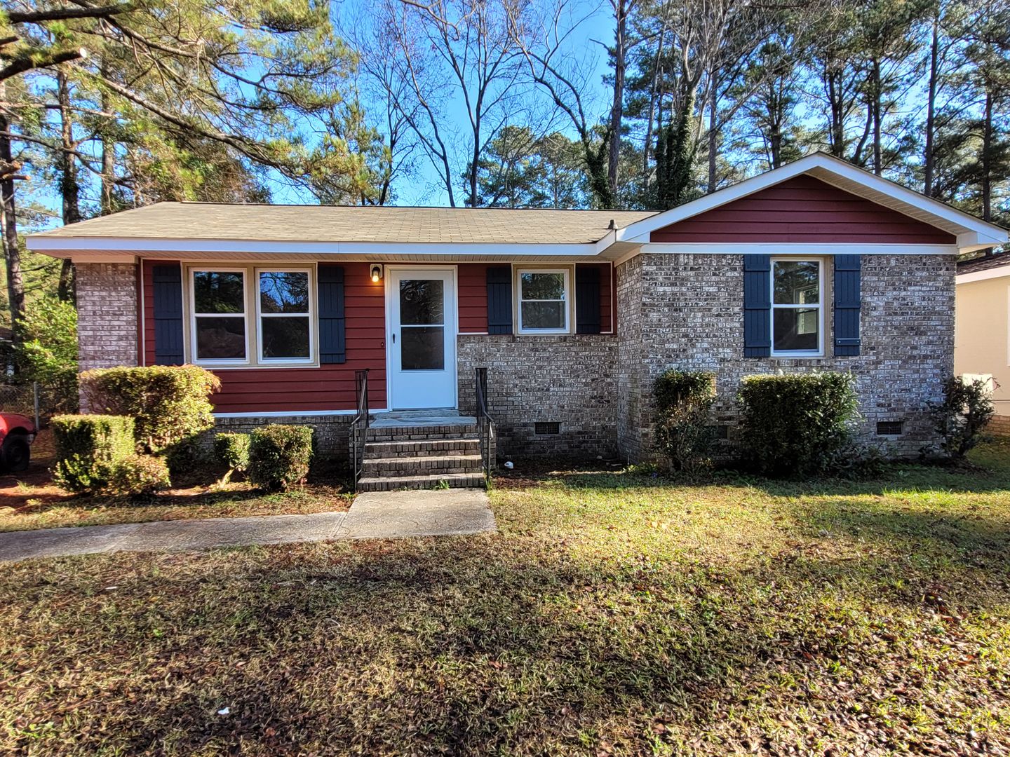 Beautifully renovated, 3-bedroom 1-bath home for rent