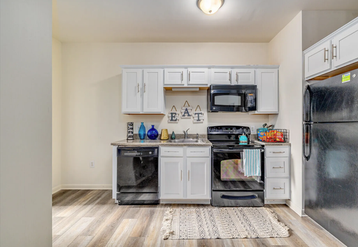 2 Bedroom Apartment – 1000 Diamond Street , Philadelphia, PA 19122