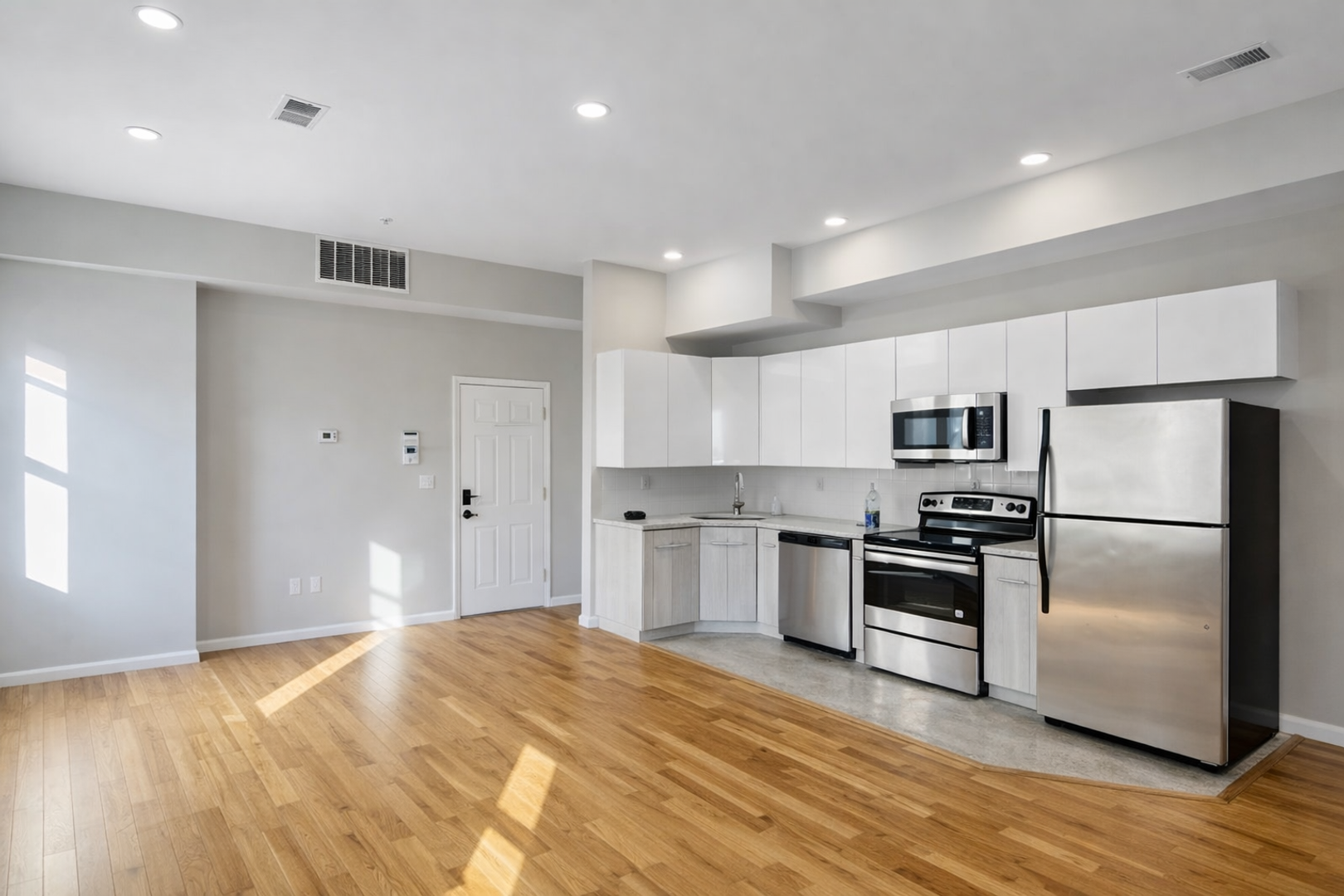 Philadelphia Apartment: 1745 W. Diamond St