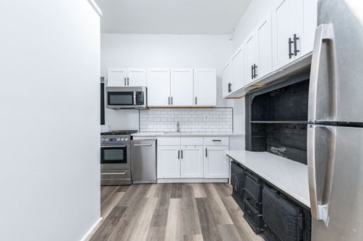 1Bed/1Bath in Historic Building! – photo 1