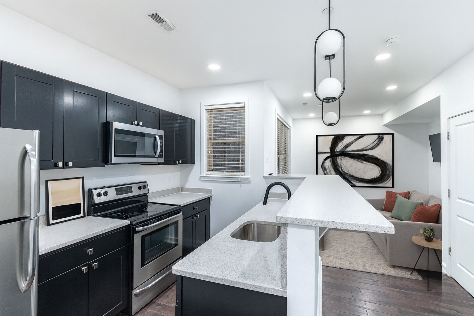 Philadelphia Apartment: 1407-09 N 15th St