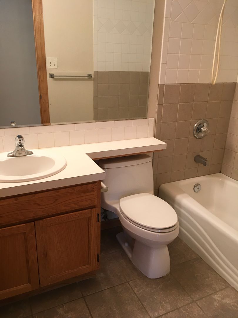 Cheyenne House: 3103 Summit Court