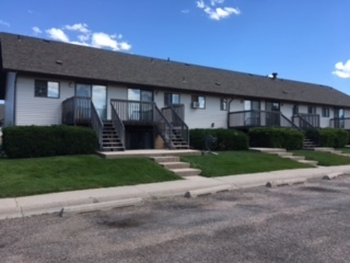 Cheyenne Apartment: 4705 E 13th St